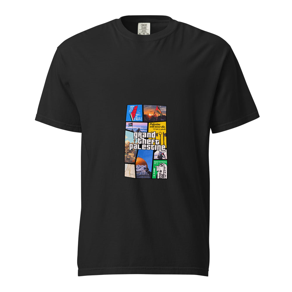 T-shirt in cotone pesante nera vista di fronte, con collage a nove pannelli e scritta centrale Grand Theft Palestine