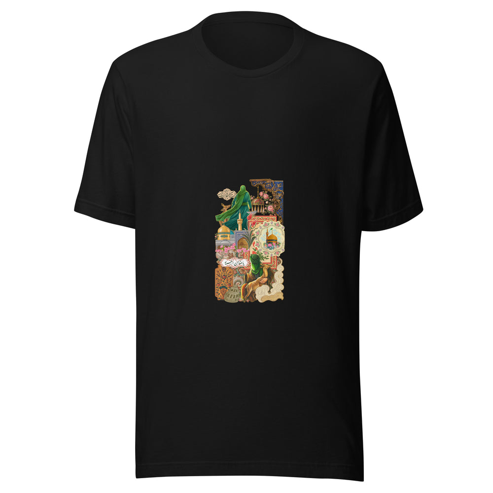 Maglietta unisex nera vista di fronte. Figure velate di verde e cervi si incontrano tra cupole dorate, frammenti tessili e medaglioni pieni di fiori. Mockup del capo completo.