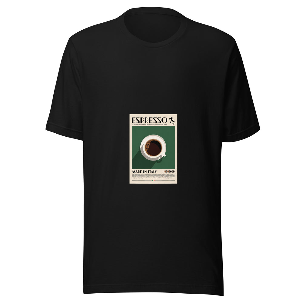 Maglietta unisex nera vista di fronte. Una tazzina vista dall’alto proietta un’ombra diagonale su un riquadro verde. Mockup del capo completo.