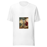 Maglietta unisex bianca vista di fronte. Orfeo, in veste rossa, si protende verso Euridice, avvolta da drappi pallidi; una lira giace fra le rocce. Mockup del capo completo.